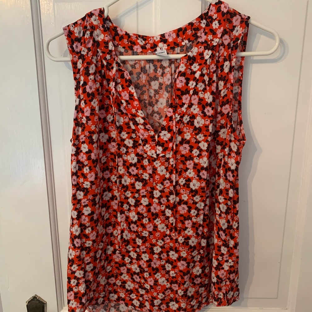 Old Navy flowy tank